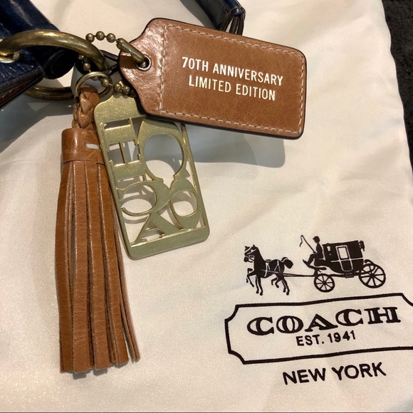 Authentic Coach New Willis 70th Anniv Limited Ed - Picture 8 of 8